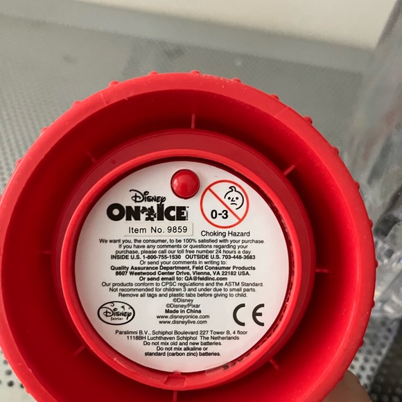 "Disney On Ice" 7" Tall Light Up Cup Mug w Mickey  Minnie, Goofy, Donald - Picture 3 of 8